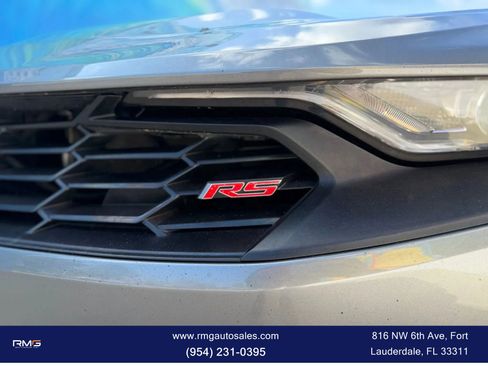 Used 2019 Chevrolet Camaro LT image 12