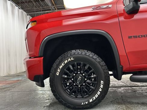 Used 2021 Chevrolet Silverado 2500 LT w/ Z71 Sport Edition AWD/4WD image 21