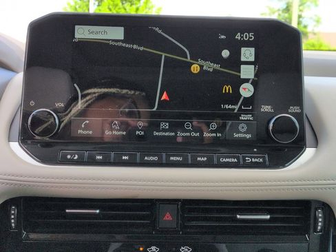 Used 2023 Nissan Rogue SL w/ SL Premium Package FWD image 25