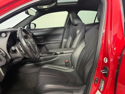 Used 2019 Lexus UX 200 F Sport FWD image 19