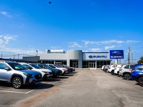 Used 2026 Subaru Ascent Touring w/ Popular Package #1 AWD/4WD image 27