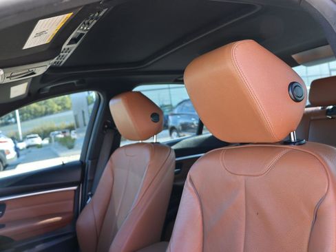 Used 2017 BMW 330i Sedan image 24