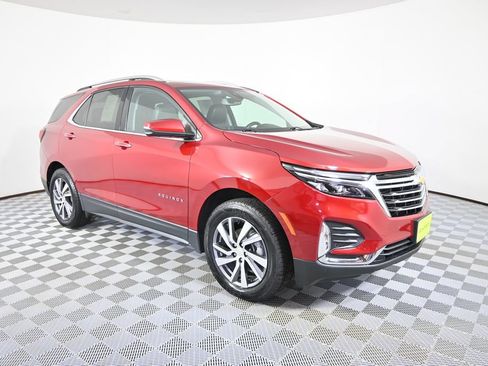Used 2023 Chevrolet Equinox Premier AWD/4WD image 9