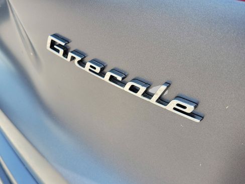 Used 2025 Maserati Grecale Trofeo AWD/4WD image 30