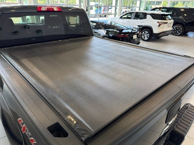 Used 2017 Chevrolet Silverado 1500 LT w/ All Star Edition AWD/4WD image 41