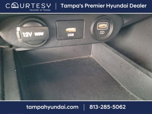 Used 2023 Hyundai Elantra SEL image 27