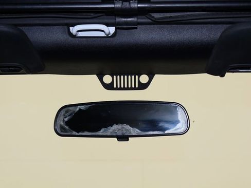 Used 2011 Jeep Wrangler Unlimited Sport image 22