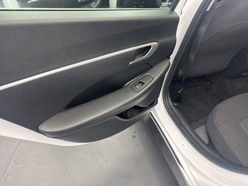 Used 2023 Hyundai Sonata SE image 37