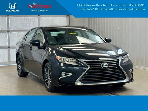 Used 2016 Lexus ES 350 w/ Luxury Package w/Wood Trim FWD image 1