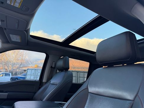 Used 2023 Ford F250 Lariat w/ Chrome Package image 35