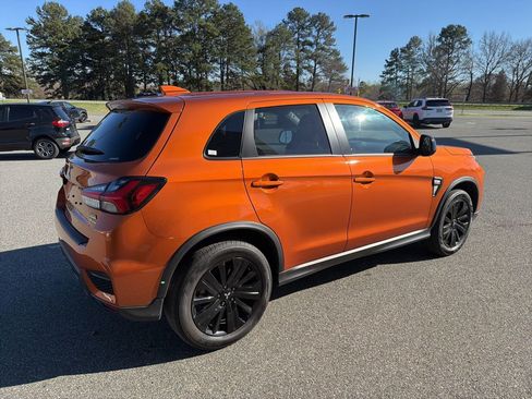 Used 2025 Mitsubishi Outlander Sport LE image 8