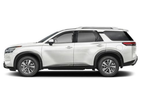 Used 2024 Nissan Pathfinder SL w/ SL Premium Package FWD image 3