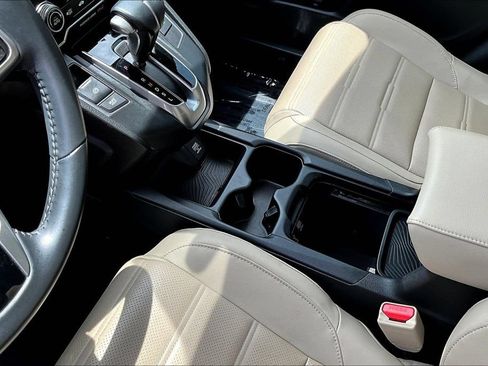 Used 2019 Honda CR-V Touring image 20