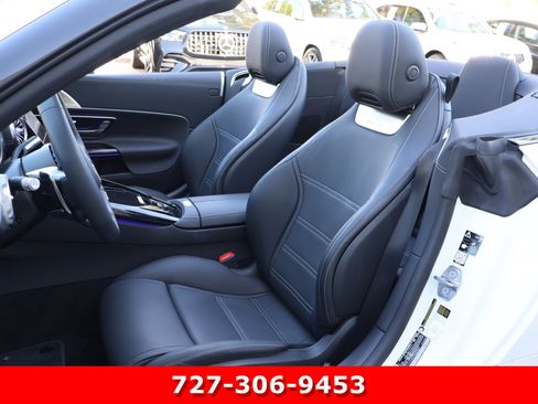 Used 2026 Mercedes-Benz SL 43 AMG image 2