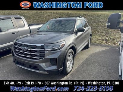 Used 2025 Ford Explorer Active
