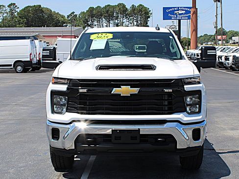 Used 2025 Chevrolet Silverado 2500 W/T w/ WT Convenience Package AWD/4WD image 14