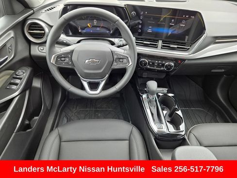 Used 2026 Chevrolet Trax ACTIV w/ Driver Confidence Package FWD image 15