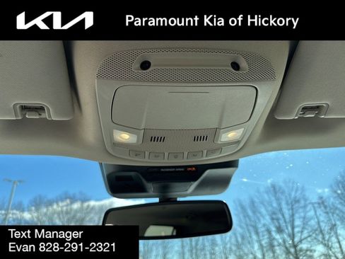 Used 2024 Ford Expedition Max XLT image 33