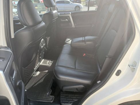 Used 2018 Toyota 4Runner Limited AWD/4WD image 9