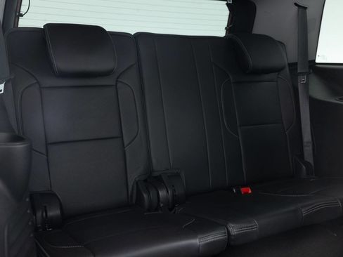 Used 2018 GMC Yukon Denali AWD/4WD image 32