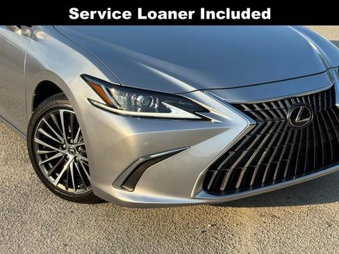 Certified 2024 Lexus ES 350 w/ Premium Package image 5