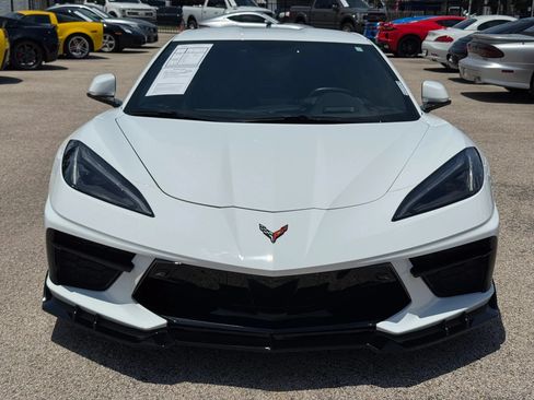 Used 2021 Chevrolet Corvette Stingray Preferred Cpe w/ Engine Appearance Package RWD image 4