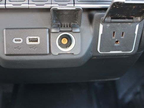 Used 2024 Chevrolet Silverado 1500 W/T w/ Trailering Package AWD/4WD image 42