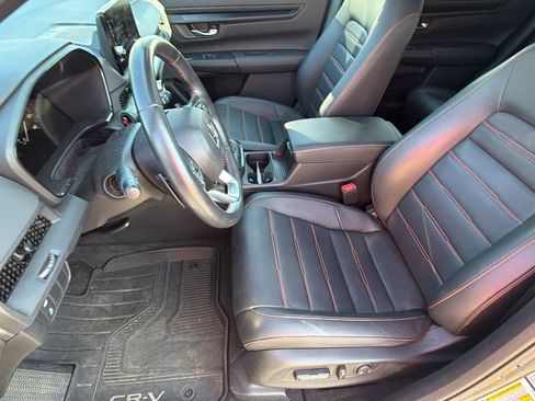 Used 2025 Honda CR-V Sport-L image 16