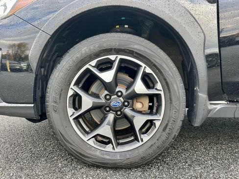 Used 2019 Subaru Crosstrek 2.0i Premium w/ Moonroof Package image 9