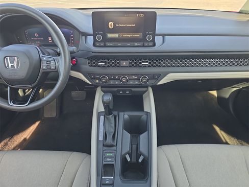 Used 2024 Honda Accord EX image 10