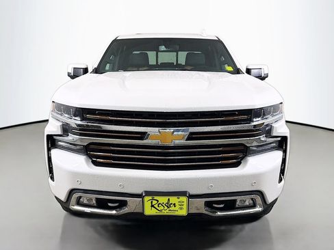 Used 2021 Chevrolet Silverado 1500 High Country w/ Z71 Off-Road Package AWD/4WD image 2