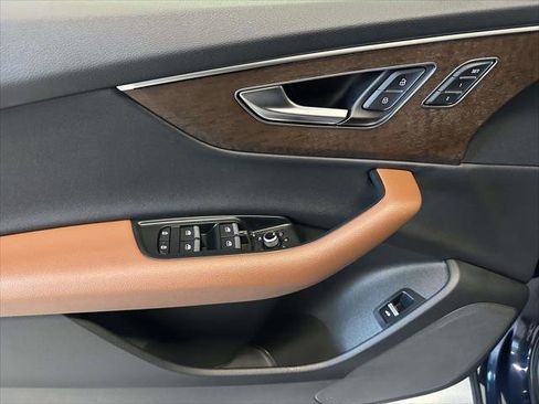 Used 2025 Audi Q7 3.0T Premium w/ Convenience Package image 15