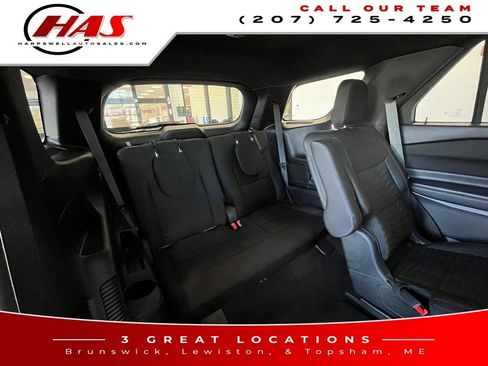 Used 2020 Ford Explorer XLT image 14