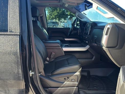 Used 2019 Chevrolet Silverado 2500 LTZ w/ Midnight Edition AWD/4WD image 18