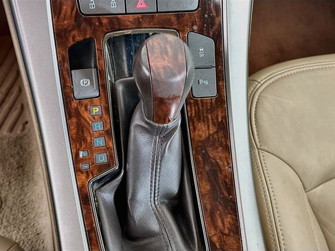 Used 2013 Buick LaCrosse Leather w/ Driver Confidence Package FWD image 24