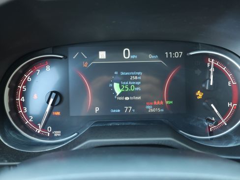 Used 2025 Toyota RAV4 XLE FWD image 24