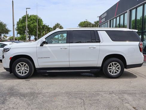 Used 2024 Chevrolet Suburban LT AWD/4WD image 18