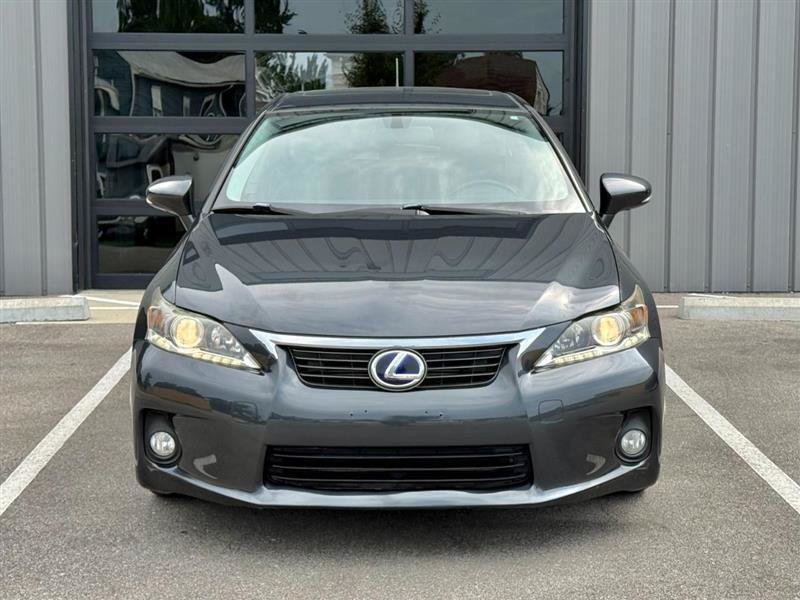 Used 2011 Lexus CT 200h Premium FWD image 2