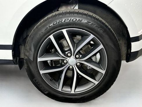 Used 2024 Land Rover Range Rover Evoque S AWD/4WD image 31