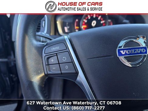 Used 2017 Volvo S60 T5 Dynamic w/ Vision Package image 25