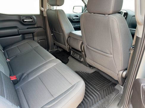 Used 2024 Chevrolet Silverado 1500 Custom w/ LPO, Dark Essentials Package RWD image 29