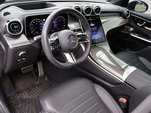Used 2024 Mercedes-Benz GLC 300 4MATIC image 13