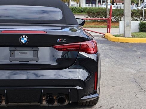 Used 2025 BMW M4 xDrive Competition w/ Executive Package image 16