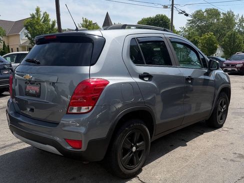 Used 2019 Chevrolet Trax LT w/ LT Convenience Package AWD/4WD image 11