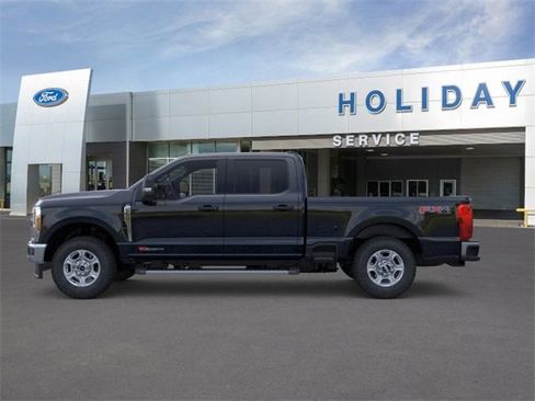 New 2026 Ford F250 XLT image 3