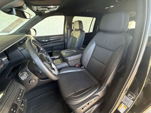 Certified 2024 GMC Yukon XL Denali w/ Max Trailering Package image 19