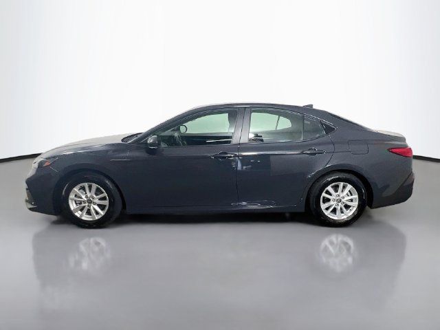 Used 2025 Toyota Camry LE FWD image 6