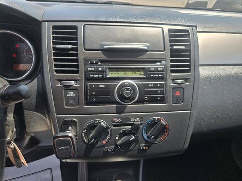 Used 2011 Nissan Versa 1.8 S w/ PWR Plus Pkg FWD image 10