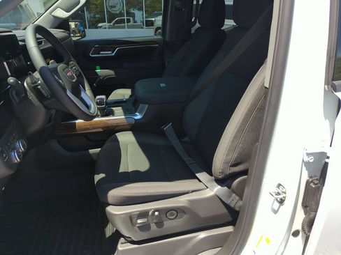 New 2026 GMC Sierra 1500 Elevation w/ Preferred Package AWD/4WD image 11