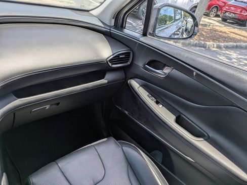 Used 2022 Hyundai Santa Fe Limited AWD/4WD image 15